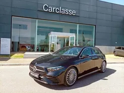 Preto cosmos Usado 2023 Mercedes A200 AMG Line Premium Plus Citadino | € 39.900