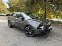 Cinzento Usado 2024 Citroën C4 Feel SUV | € 21.990 (Preço justo)