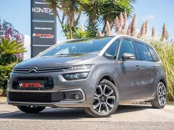 Cinza Usado 2020 Citroën C4 Shine Monovolume | € 17.550 (Preço justo)