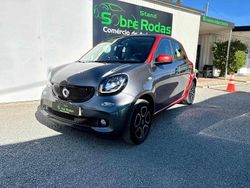 Cinzento Usado 2019 Smart ForFour Citadino | € 11.900