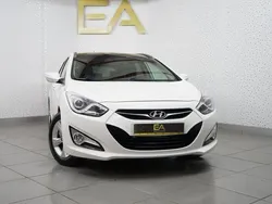 Branco Usado 2011 Hyundai i40 Comfort Carrinha | € 9.980