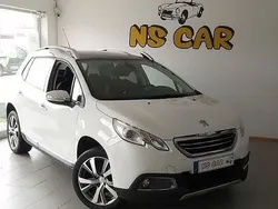 Branco Usado 2014 Peugeot 2008 Allure SUV | € 10.900 (Preço justo)