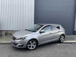 Usado 2015 Peugeot 308 Allure Sedan | € 8.990 (Bom preço)