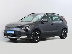 Cinzento Usado 2023 Kia e-Niro SUV | € 29.900 (Preço justo)