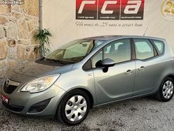 Cinza Usado 2011 Opel Meriva Cosmo Monovolume | € 6.490 (Super Preço)
