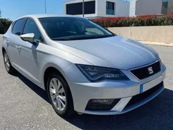 Cinzento Usado 2017 Seat Leon Style Sedan | € 14.490 (Preço justo)