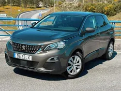 Cinzento Usado 2018 Peugeot 3008 | € 17.500 (Preço justo)