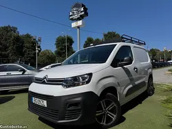 Branco Usado 2024 Citroën Berlingo Monovolume | € 18.750 (Preço justo)