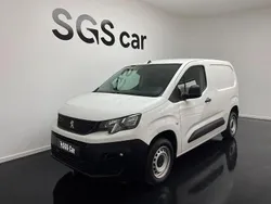 Branco Usado 2022 Peugeot Partner Monovolume | € 14.300 (Preço justo)