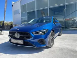 Azul Usado 2024 Mercedes CLA180 Advanced Sedan | € 37.900 (Preço justo)