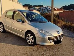 Cinzento Usado 2007 Peugeot 307 Sedan | € 4.000 (Preço elevado)