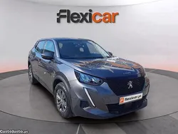 Cinza Usado 2021 Peugeot 2008 Active SUV | € 15.990 (Preço justo)