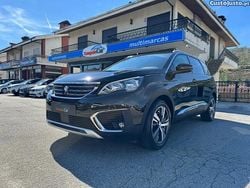 Preto Usado 2020 Peugeot 5008 Allure Monovolume | € 22.990 (Preço justo)