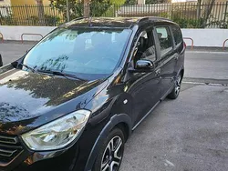 Usado 2021 Dacia Lodgy Stepway Monovolume | € 15.000 (Preço justo)