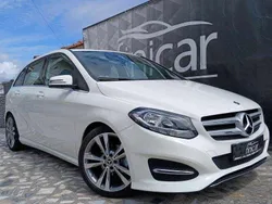 Branco Usado 2017 Mercedes B180 Style Monovolume | € 17.900 (Preço justo)