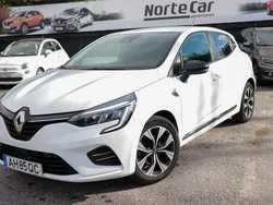 Branco Usado 2021 Renault Clio V | € 12.745 (Bom preço)