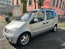 Cinzento Usado 2005 Mercedes Vaneo Monovolume | € 7.450