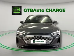 Cinza Usado 2023 Audi Q8 e-tron Ambiente SUV | € 49.900