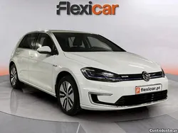 Branco Usado 2018 VW e-Golf Citadino | € 14.990 (Preço justo)