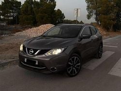 Cinzento Usado 2015 Nissan Qashqai SUV | € 12.490 (Bom preço)