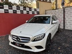 Branco Usado 2020 Mercedes C300 Avantgarde Carrinha | € 28.900