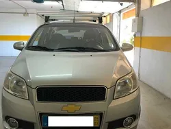 Usado 2009 Chevrolet Aveo LT Sedan | € 3.500