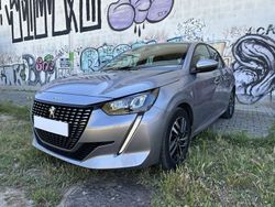 Usado 2021 Peugeot 208 Allure Citadino | € 16.900 (Preço justo)