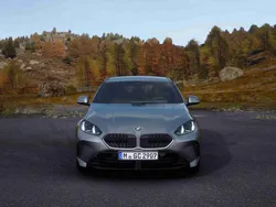 Cinzento Novo 2025 BMW 220 Performance Coupé | € 52.300 (Preço justo)