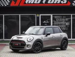 Cinzento Usado 2017 Mini Cooper Citadino | € 13.900 (Preço justo)