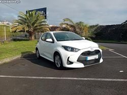 Branco Usado 2021 Toyota Yaris Comfort | € 16.900 (Preço justo)