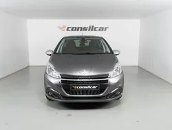 Cinzento Usado 2019 Peugeot 208 Allure Citadino | € 10.980 (Bom preço)