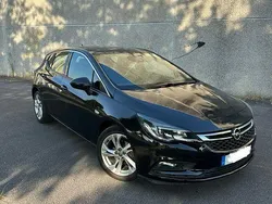Usado 2018 Opel Astra Dynamic Sedan | € 11.900 (Preço justo)