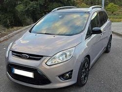 Usado 2011 Ford Grand C-Max Titanium Monovolume | € 7.000