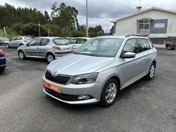 Cinzento Usado 2015 Skoda Fabia Carrinha | € 10.950 (Preço justo)