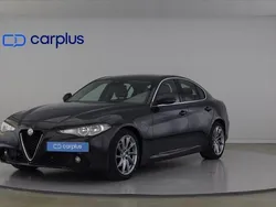Cinza Usado 2017 Alfa Romeo Giulia Super Sedan | € 24.500 (Super Preço)