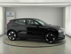 Preto Usado 2024 Volvo EX30 Plus SUV | € 38.490 (Preço elevado)