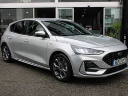 Cinzento Usado 2024 Ford Focus ST-Line Citadino | € 22.900 (Bom preço)