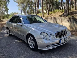 Cinza Usado 2004 Mercedes E280 Avantgarde Sedan | € 10.900