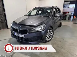 Cinza Usado 2020 BMW 225 Active Tourer Advantage Monovolume | € 18.490 (Preço justo)