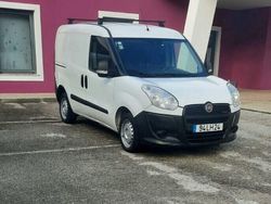 Branco Usado 2011 Fiat Doblò Monovolume | € 5.900 (Preço elevado)