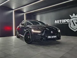 Preto Usado 2019 Jaguar XE Sedan | € 37.900