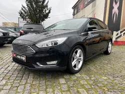Preto Usado 2017 Ford Focus Titanium Citadino | € 10.999 (Bom preço)