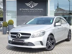 Cinza Usado 2018 Mercedes A180 Urban | € 17.500 (Preço justo)