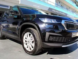 Preto Usado 2024 Skoda Kodiaq Ambition SUV | € 38.990 (Preço justo)