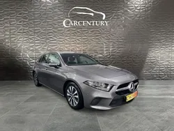 Cinza Usado 2020 Mercedes A180 Style Sedan | € 27.500 (Preço elevado)