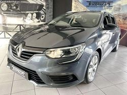 Outra Usado 2019 Renault Mégane IV LIMITED Sedan | € 14.800 (Preço justo)