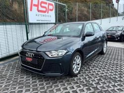 Cinzento Usado 2022 Audi A1 Sportback Advanced Citadino | € 19.990 (Preço justo)