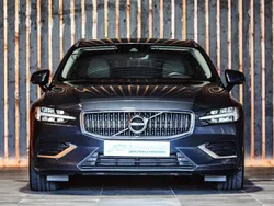 Azul Usado 2018 Volvo V60 Inscription Carrinha | € 41.900