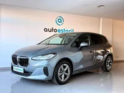 Cinza Usado 2023 BMW 225 Active Tourer Luxury Line Monovolume | € 36.950