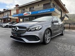 Cinza Usado 2017 Mercedes A180 AMG line | € 18.990 (Preço justo)